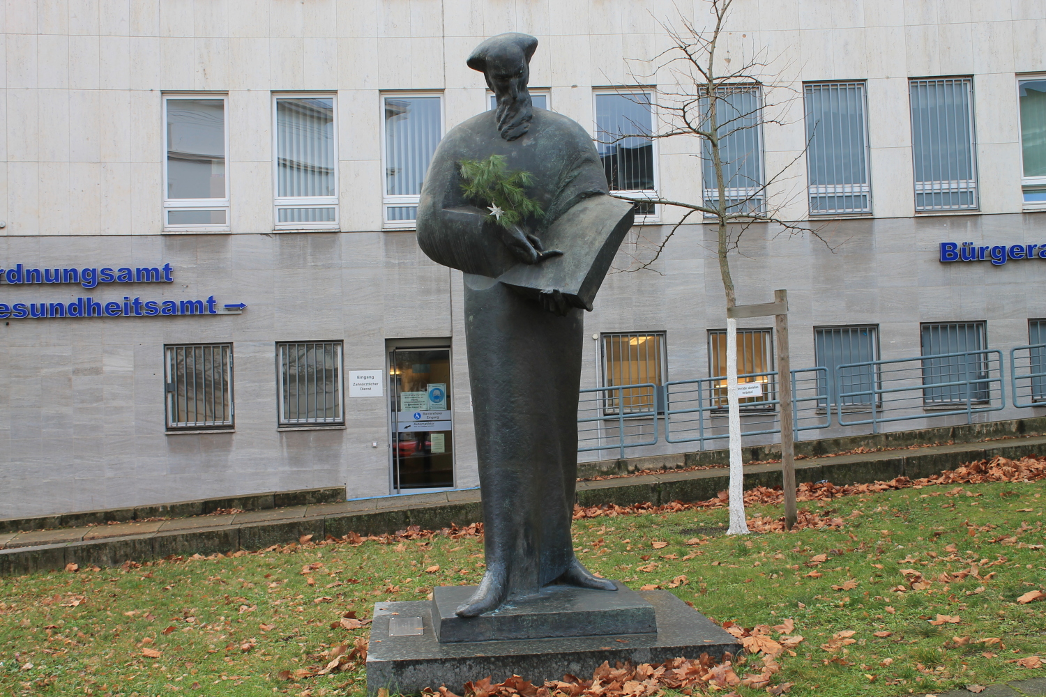 Marko Marulic Statue
