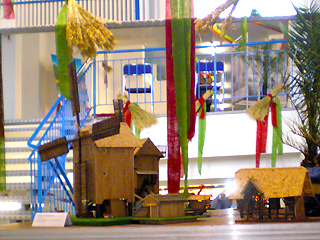Modelle der Bockwindmühle während der Wanderausstellung