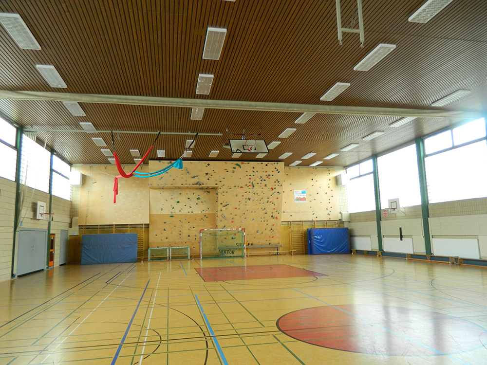Sporthalle mit Kletterwand B.-Traven-Gemeinschaftsschule Spandau
