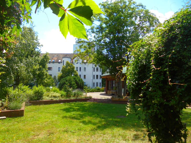 Hans-Rosenthal-Haus 11