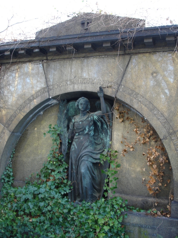 Friedhof Lichterfelde Grabmal