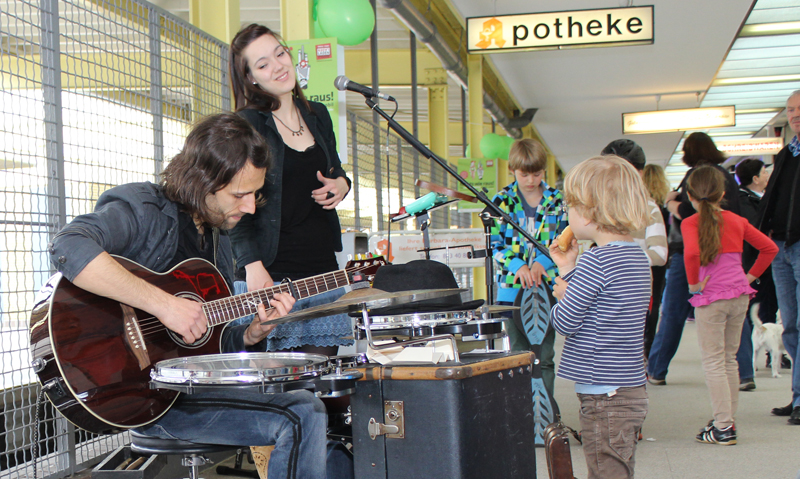Frühlingsfest16 - Musik in der Ladenstraße - OTL am 2014.05.10