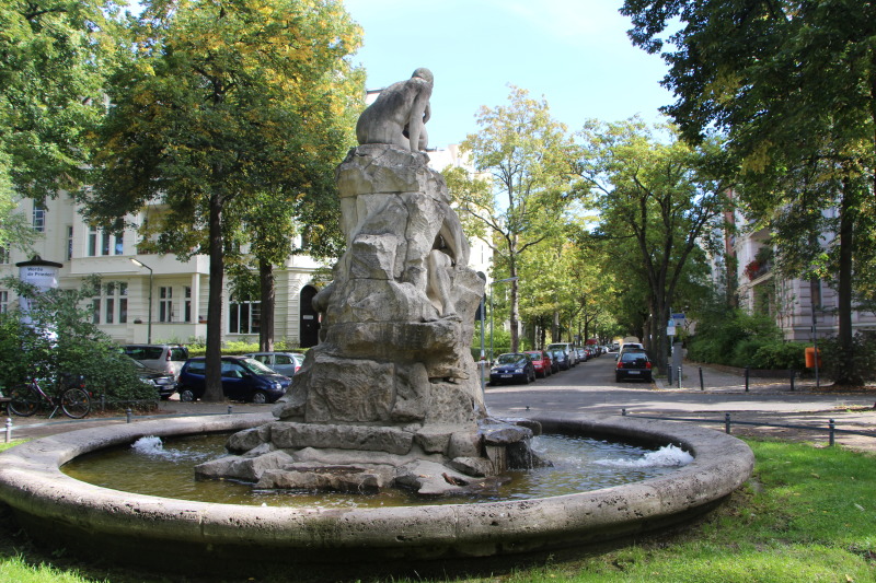Sintflutbrunnen auf dem Perelsplatz