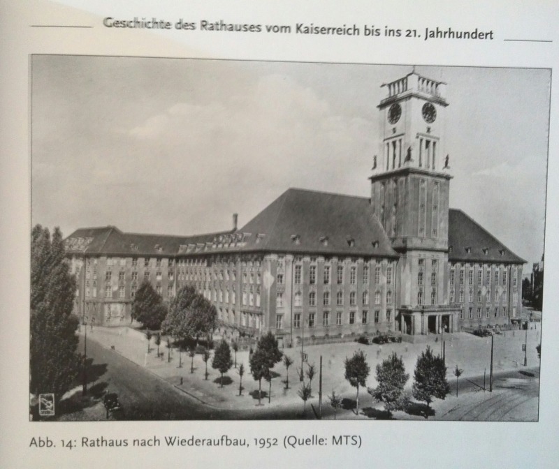 Rathaus Schöneberg nach dem Wiederaufbau 1952