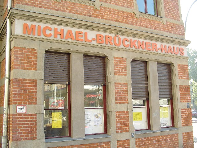 Michael-Brückner-Straße 1
