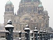 Berliner Dom im Winter