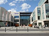 Shopping Mall Boulevard Berlin