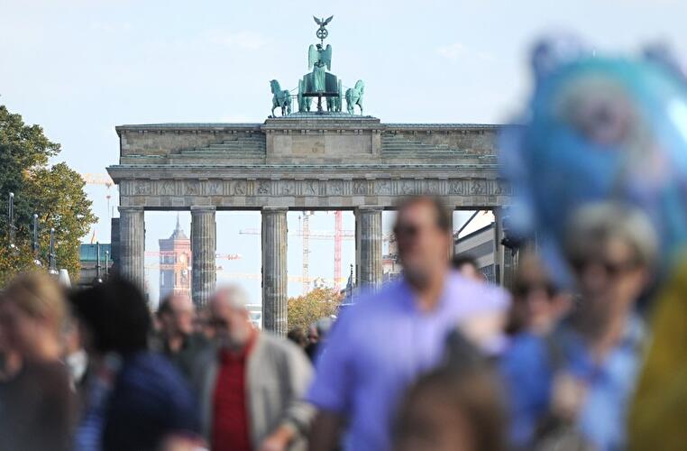 Tag der Einheit: Volksfest am Brandenburger Tor