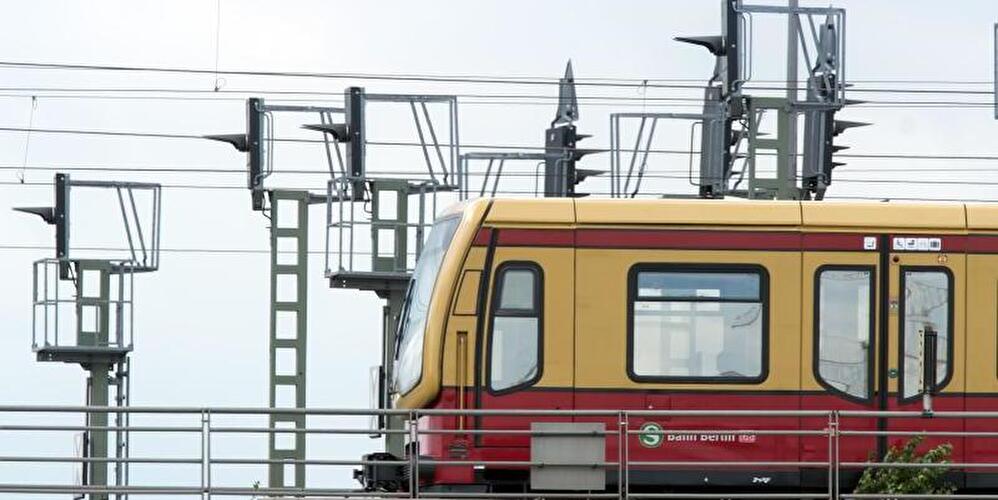 Eine S-Bahn in Berlin (Symbolbild)