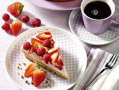 Erdbeer-Himbeertorte