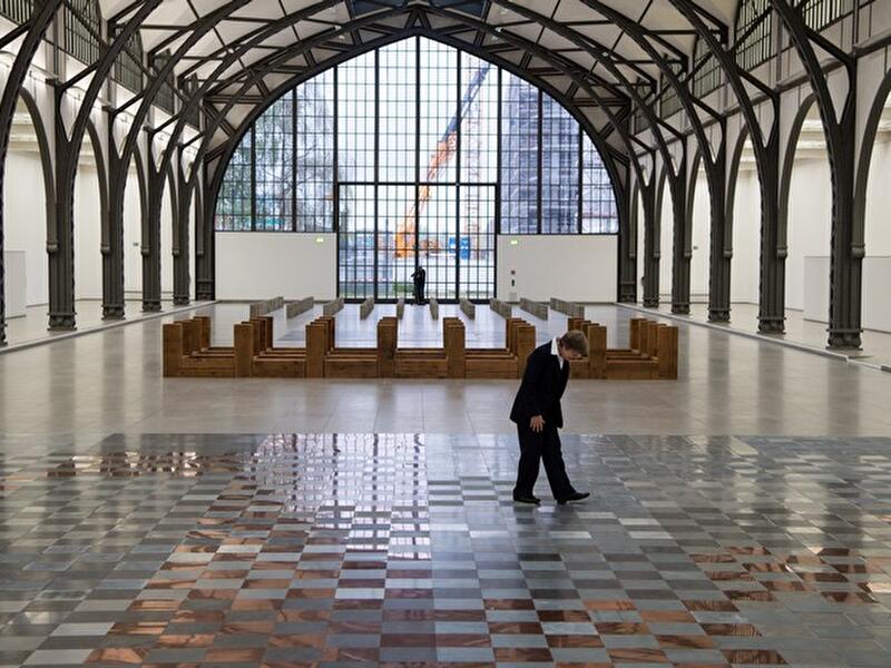 Carl Andre: Sculpture as Place