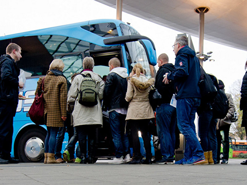 Tagesfahrten und Transfers mit Charterbussen