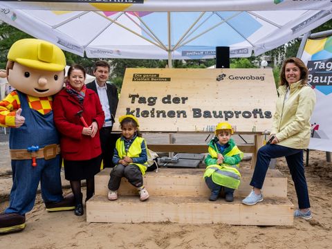 Tag der kleinen Bauprofis 2022 in der Rollbergesiedlung. (Bild: Gewobag)