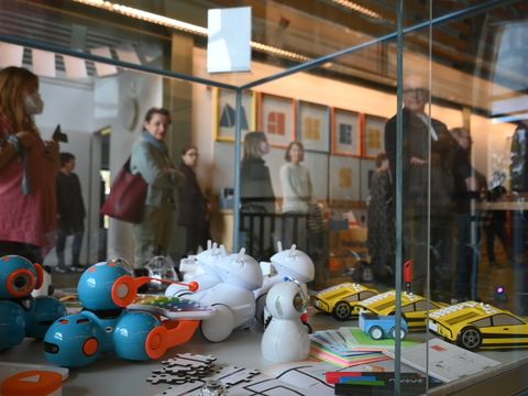 Der Makerspace lädt zum Entdecken ein. (Bild: BA Reinickendorf)