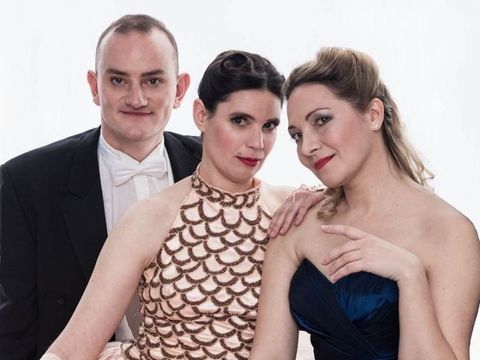Andrea Chudak (Sopran), Tobias Hagge (Bassbariton) und Alexandra Rossmann (Klavier) (Bild: Andrea Chudak)
