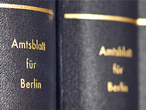 Buchrücken mit Aufdruck Amtsblatt für Berlin