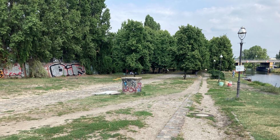 Grillen ist vorerst auch auf dem Grillplatz am Goslarer Ufer untersagt.