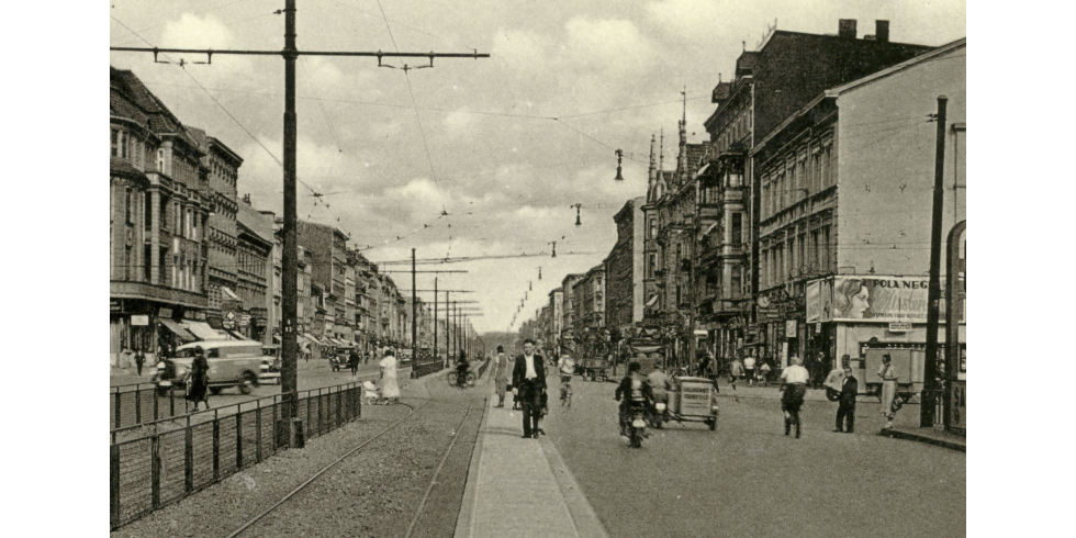 Berlin-Lichtenberg, Frankfurter Alle Ecke Möllendorffstrasse, ca. 1930
