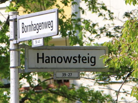 Bildvergrößerung: Straßenschild Boxhagenerweg Ecke Hanowsteig