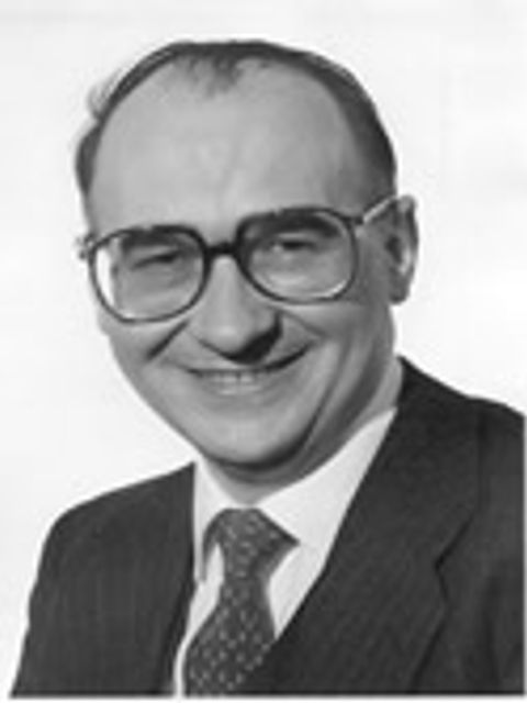 Dr. Guido Brunner