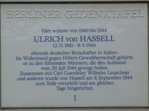 Gedenktafel für Ulrich von Hassell, 9.7.2008, Foto: KHMM