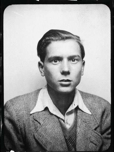 Bildvergrößerung: Passfoto von Leopold Chones [Chans] als Zwangsarbeiter bei Ehrich & Graetz AG, Berlin zwischen 1940 und Februar 1943 