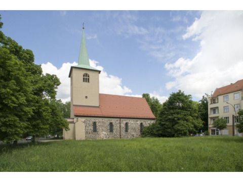 Altge Pfarrkirche Lichtenberg am Loeperplatz