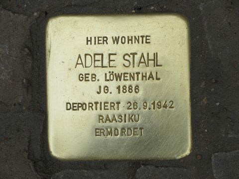 Stolperstein Adele Stahl, April 2013