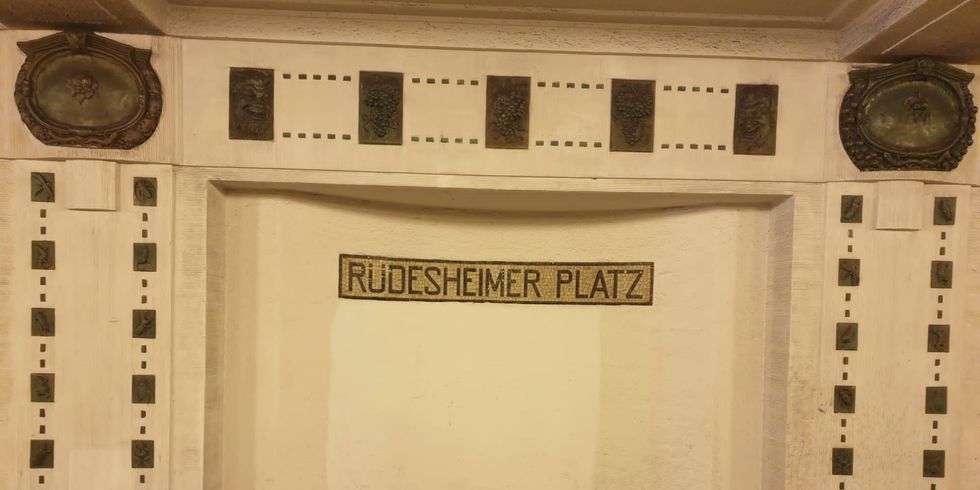 U3 Rüdesheimer Platz