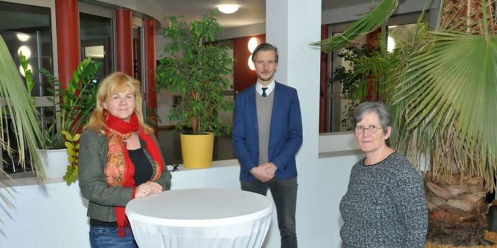 Gemeinsamer Appell von Bürgermeisterin Dagmar Pohle, Jugendstadtrat Gordon Lemm und Sozialstadträtin Juliane Witt