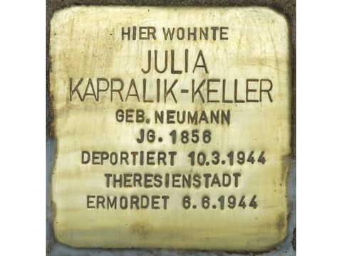 Stolperstein Julia Kapralik-Keller