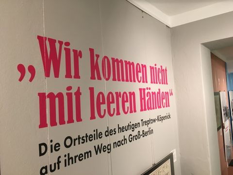 Titel der Sonderausstellung zu 100 Jahre Groß-Berlin im Museum Köpenick 