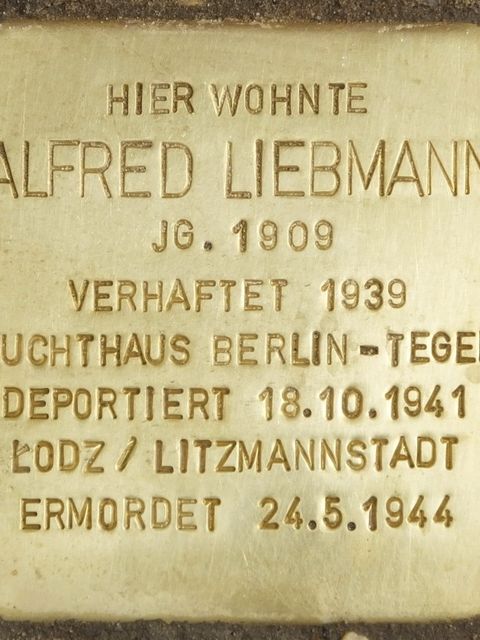 Stolperstein Alfred Liebmann, Foto:H.-J. Hupka, 2014