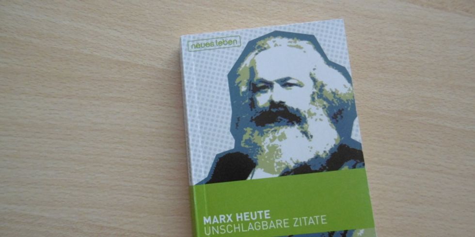Konterfei von Karl Marx auf der Buchtitelseite