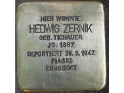 Bildvergrößerung: Stolperstein Hedwig Zernik