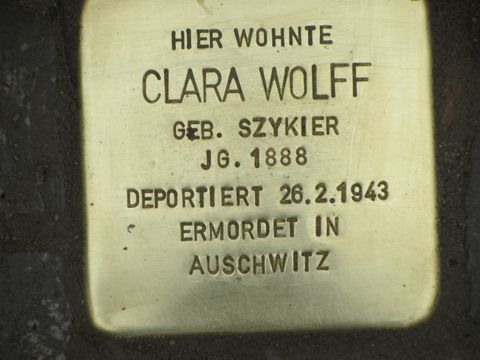 Stolperstein Clara Wolff, Foto: F. Siebold, April 2013