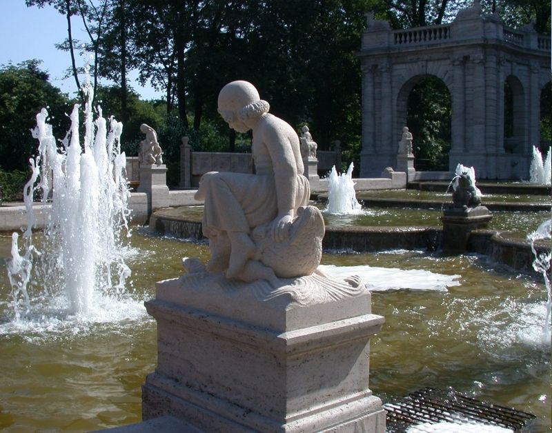 Volkspark Friedrichshain, Fairy Tale Fountain