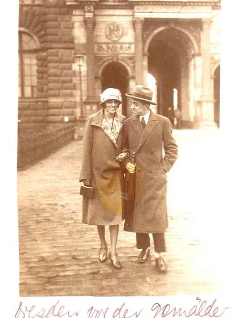 Bildvergrößerung: Ilse und Alfred Adler auf Hochzeitsreise 1926