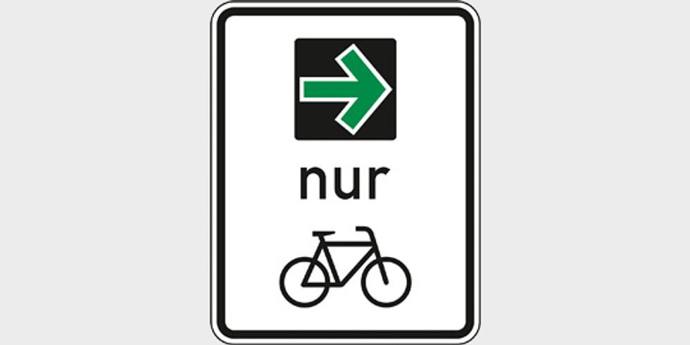 Grünpfeil-Schild für RadfahrerBundesanstalt für Straßenwesen