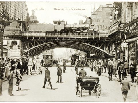 Historisches Foto vom Bahnhof Friedrichstraße