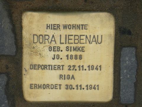 Stolperstein für Dora Liebenau