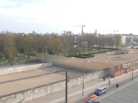 Le centre de documentation du mur de Berlin
