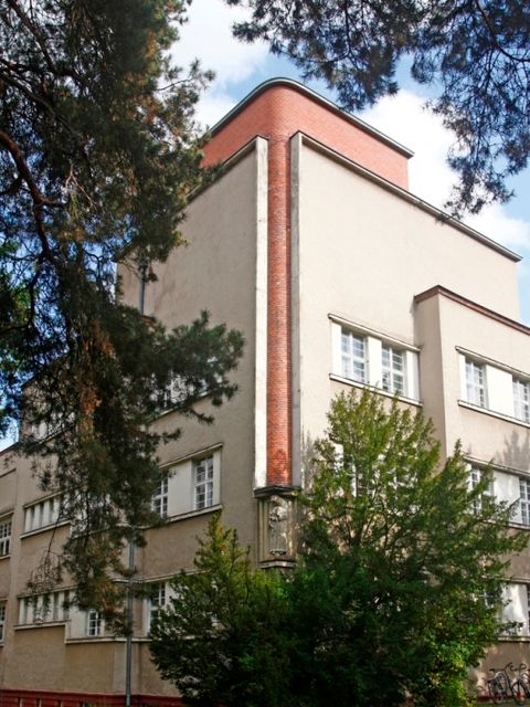 Bildvergrößerung: Gebäude der Katholischen Hochschule für Sozialwesen Berlin