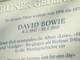 Haupt Str. 155 und Schild mit der Aufschrift, dass David Bowie dort gewohnt hat.