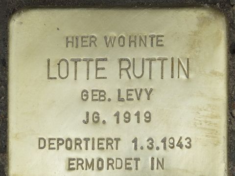 Stolperstein Lotte Ruttin, Foto:H.-J. Hupka, 2014
