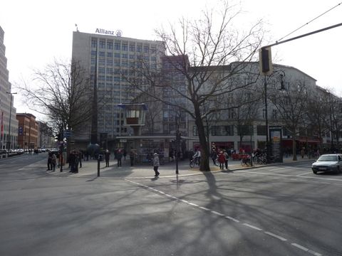 Joachimstaler Platz, 12.3.2011, Foto: KHMM