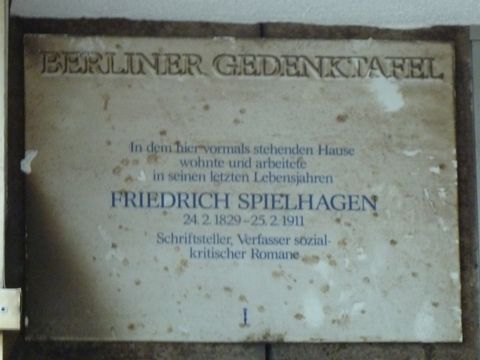 Gedenktafel für Friedrich Spielhagen, 9.8.2011, Foto: KHMM