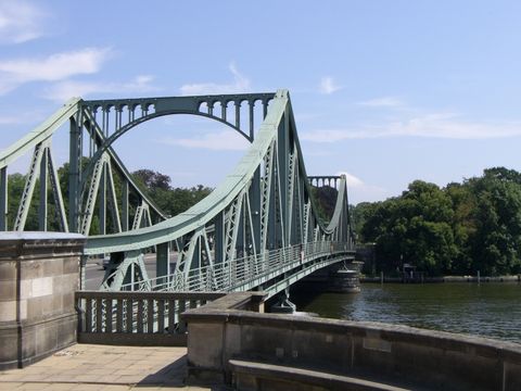 Blick auf die Glienicker Brücke