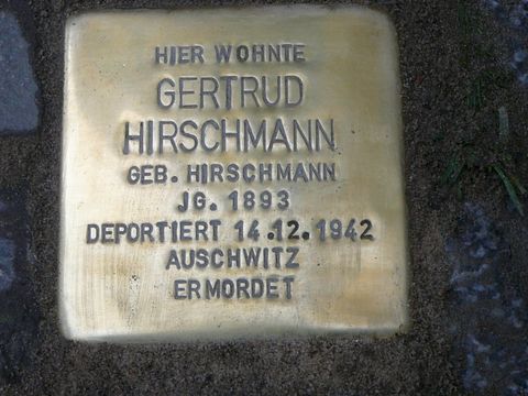 Stolperstein für Gertrud Hirschmann