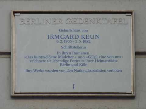 Gedenktafel für Irmgard Keun, 4.3.2011, Foto: KHMM